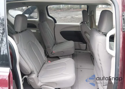 2017 Chrysler Pacifica Lx z USA, uszkodzony, nr VIN 2C4RC1CGXHR515649